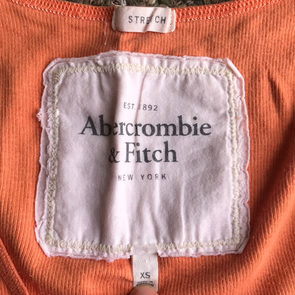 Abercrombie Razorback Tank - Picture 2 of 3